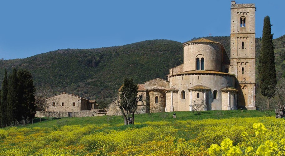 Abbazia di Sant'Antimo vicino Montalcino, Siena